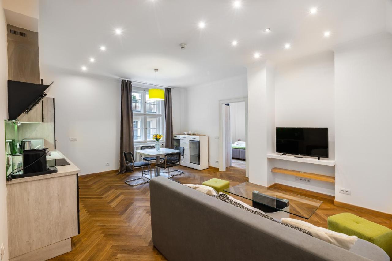 Dlouha Palace - Live In One Of The Best Streets Prag Exterior foto